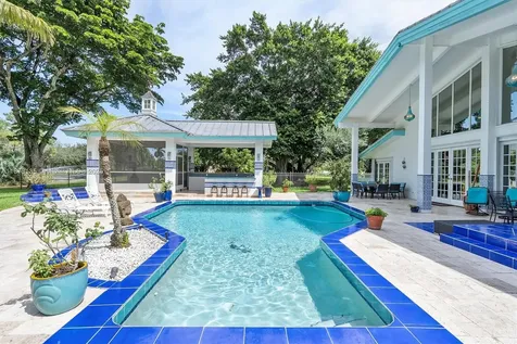 783 W Coco Plum Circle Plantation FL 33324