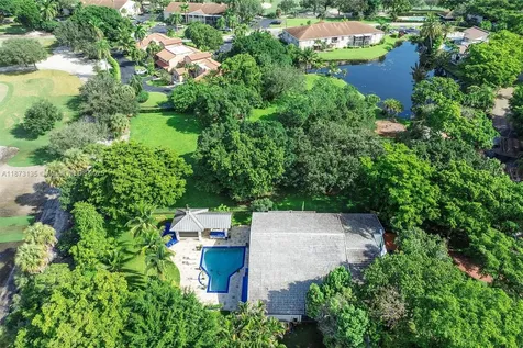 783 W Coco Plum Circle Plantation FL 33324
