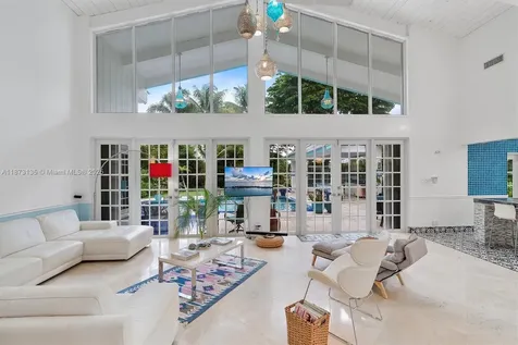 783 W Coco Plum Circle Plantation FL 33324