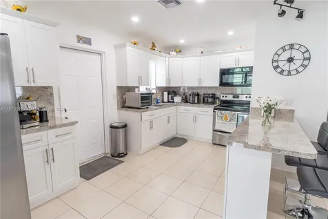 3291 NW 171st Terrace Miami Gardens FL 33056