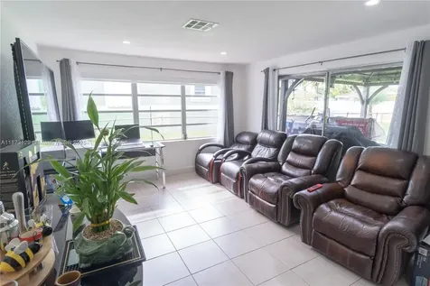 3291 NW 171st Terrace Miami Gardens FL 33056