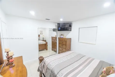 3291 NW 171st Terrace Miami Gardens FL 33056