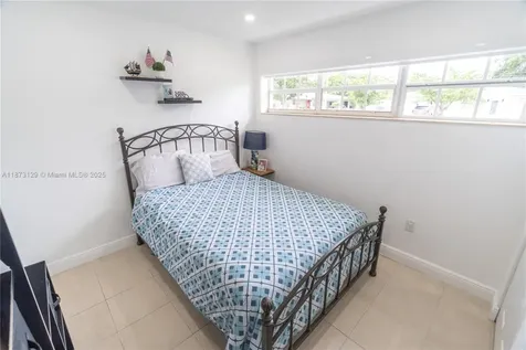 3291 NW 171st Terrace Miami Gardens FL 33056