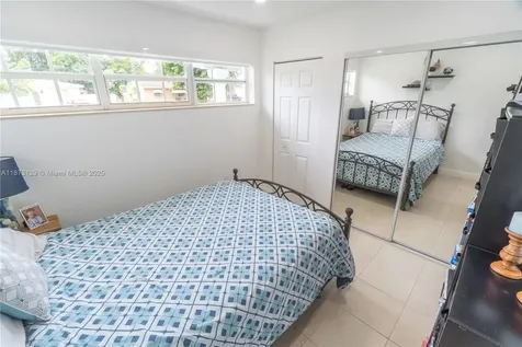 3291 NW 171st Terrace Miami Gardens FL 33056