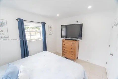 3291 NW 171st Terrace Miami Gardens FL 33056