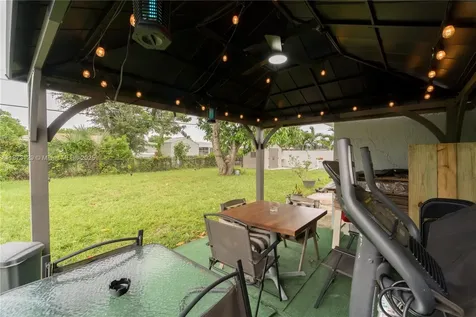 3291 NW 171st Terrace Miami Gardens FL 33056