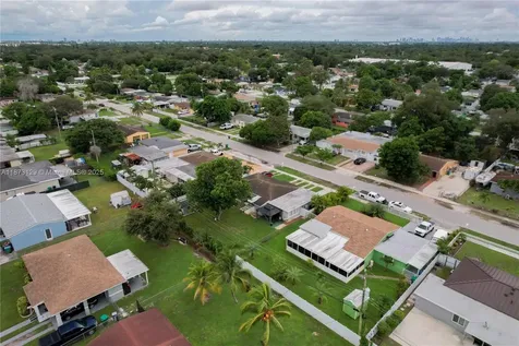 3291 NW 171st Terrace Miami Gardens FL 33056