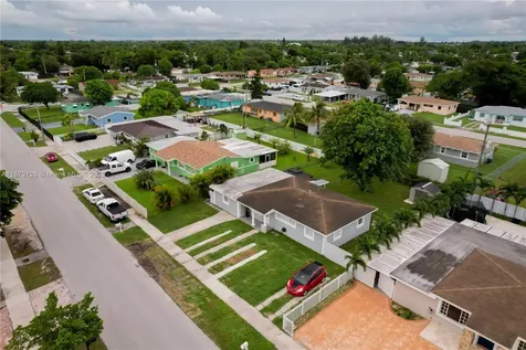 3291 NW 171st Terrace Miami Gardens FL 33056