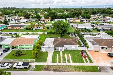 3291 NW 171st Terrace Miami Gardens FL 33056