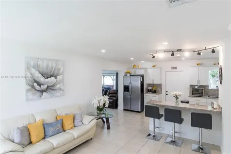 3291 NW 171st Terrace Miami Gardens FL 33056