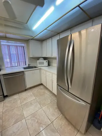 800 Parkview Drive Hallandale Beach FL 33009