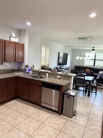 3372 SE 7th Court Homestead FL 33033