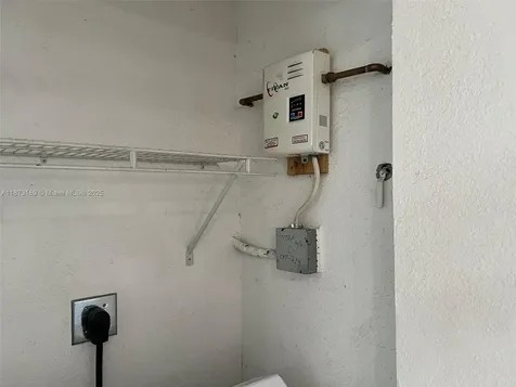 14721 Pierce Street Miami FL 33176