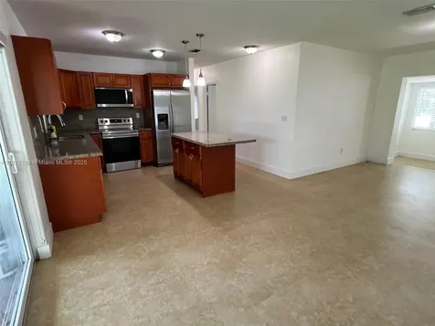 14721 Pierce Street Miami FL 33176
