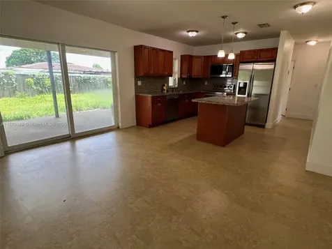 14721 Pierce Street Miami FL 33176