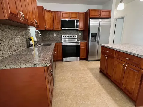 14721 Pierce Street Miami FL 33176