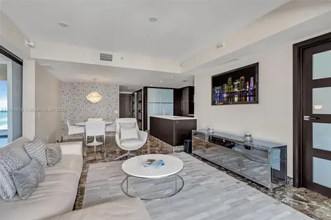 5875 Collins Avenue Miami Beach FL 33140