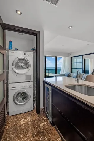 5875 Collins Avenue Miami Beach FL 33140
