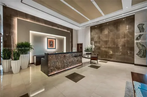 5875 Collins Avenue Miami Beach FL 33140
