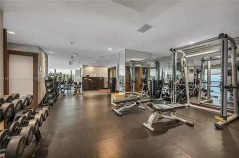 5875 Collins Avenue Miami Beach FL 33140