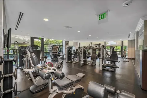 5875 Collins Avenue Miami Beach FL 33140