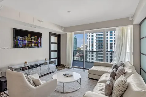 5875 Collins Avenue Miami Beach FL 33140
