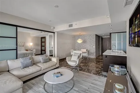5875 Collins Avenue Miami Beach FL 33140
