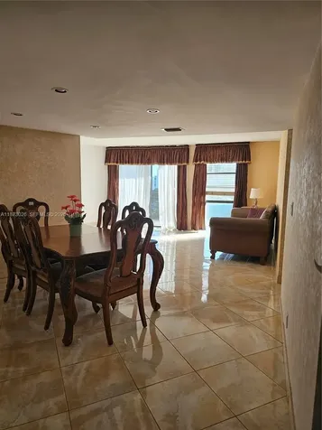 20400 W Country Club Drive Aventura FL 33180