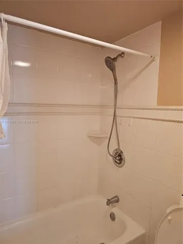 20400 W Country Club Drive Aventura FL 33180