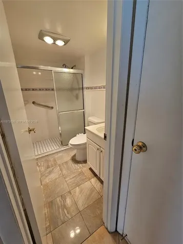 20400 W Country Club Drive Aventura FL 33180