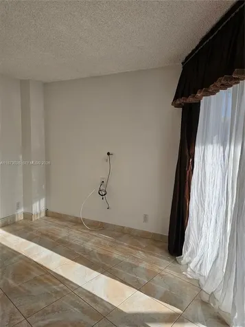 20400 W Country Club Drive Aventura FL 33180