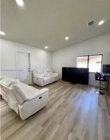 12943 SW 207th Terrace Miami FL 33177
