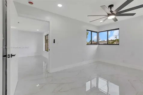 3565 NW 25th Street Lauderdale Lakes FL 33311
