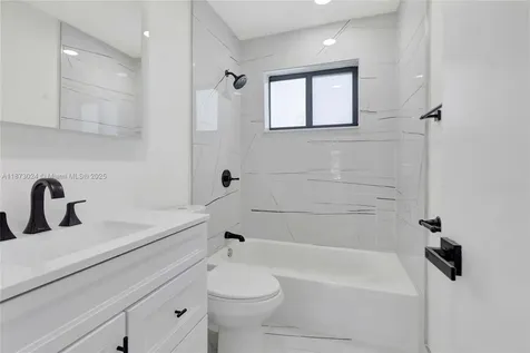 3565 NW 25th Street Lauderdale Lakes FL 33311