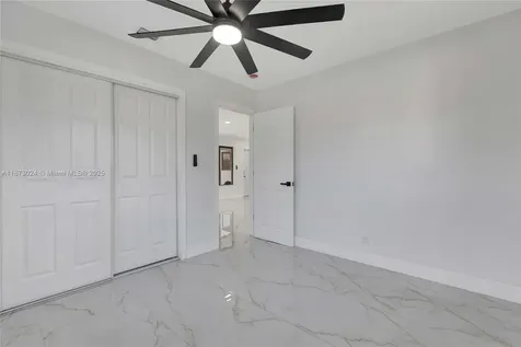 3565 NW 25th Street Lauderdale Lakes FL 33311