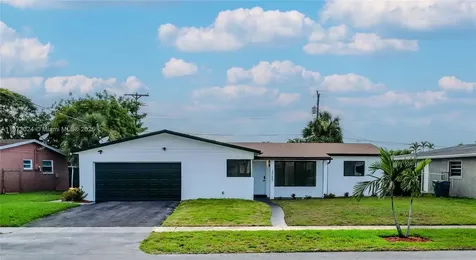 3565 NW 25th Street Lauderdale Lakes FL 33311
