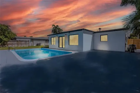 3565 NW 25th Street Lauderdale Lakes FL 33311