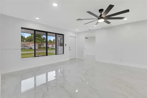 3565 NW 25th Street Lauderdale Lakes FL 33311
