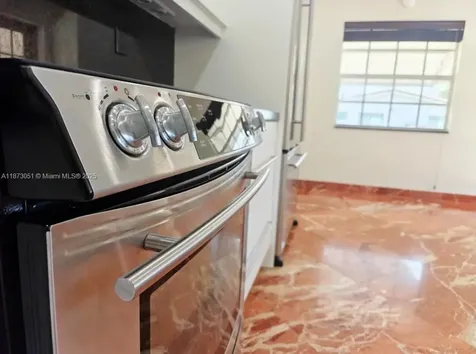 4027 Pierce Street Hollywood FL 33021