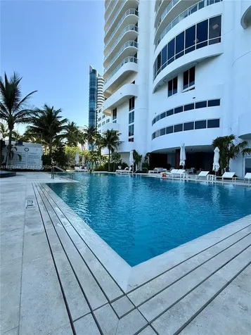 6365 Collins Avenue Miami Beach FL 33141