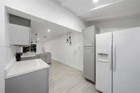 7516 NW 44th Court Coral Springs FL 33065