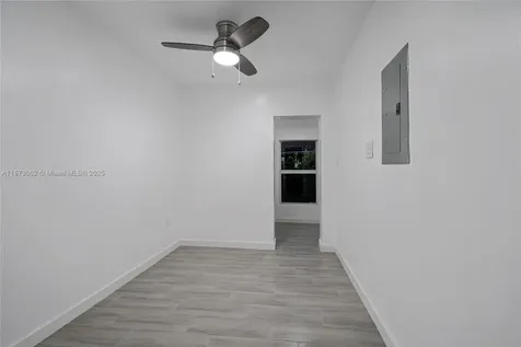7516 NW 44th Court Coral Springs FL 33065