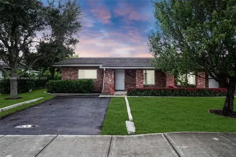 7516 NW 44th Court Coral Springs FL 33065