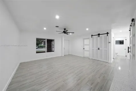 7516 NW 44th Court Coral Springs FL 33065