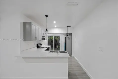 7516 NW 44th Court Coral Springs FL 33065