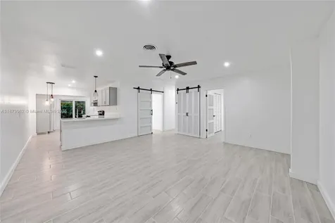 7516 NW 44th Court Coral Springs FL 33065