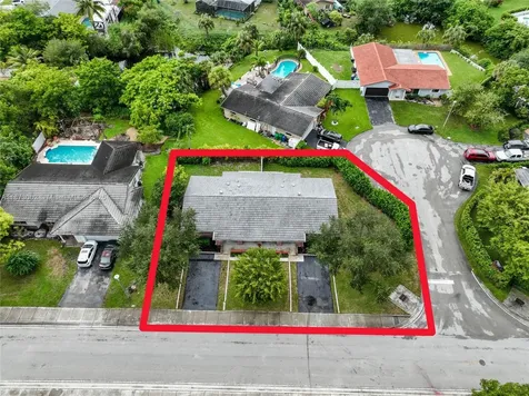 7516 NW 44th Court Coral Springs FL 33065