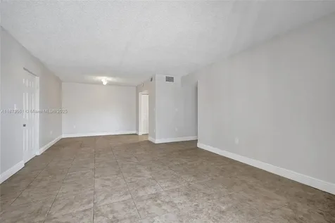 11505 NW 22nd Avenue Miami FL 33167