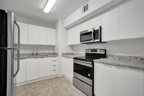 11505 NW 22nd Avenue Miami FL 33167