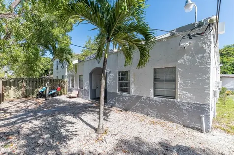 180 NW 59th Street Miami FL 33127